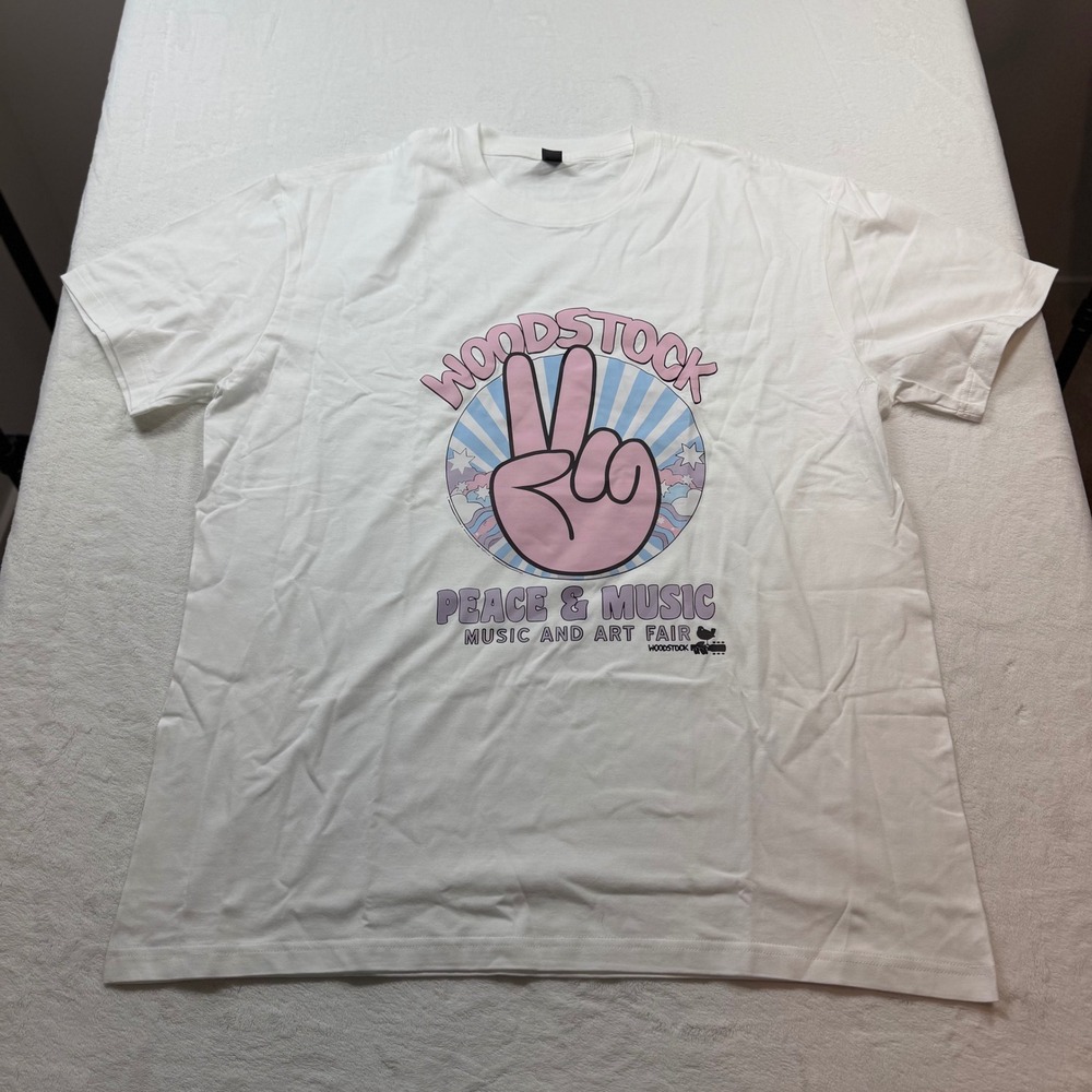 Woodstock Graphic T-Shirt Mens‎ XL White Peace & Music Excellent Retro Festival